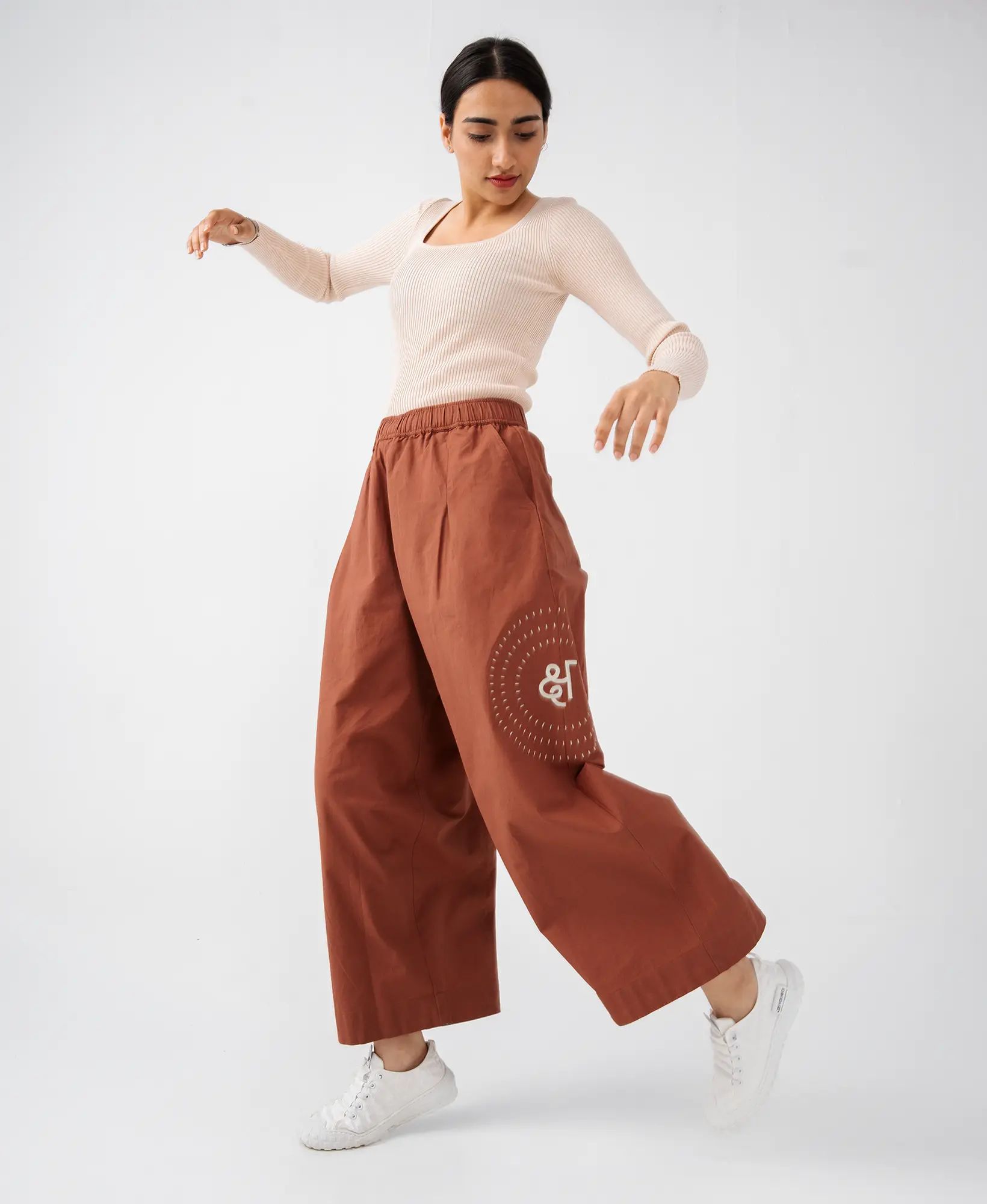 In:Between Pants image 6
