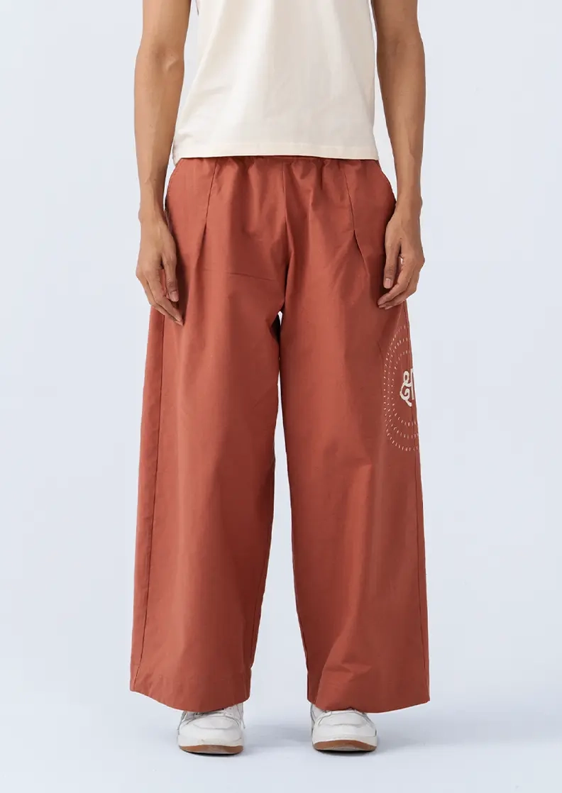 In:Between Pants