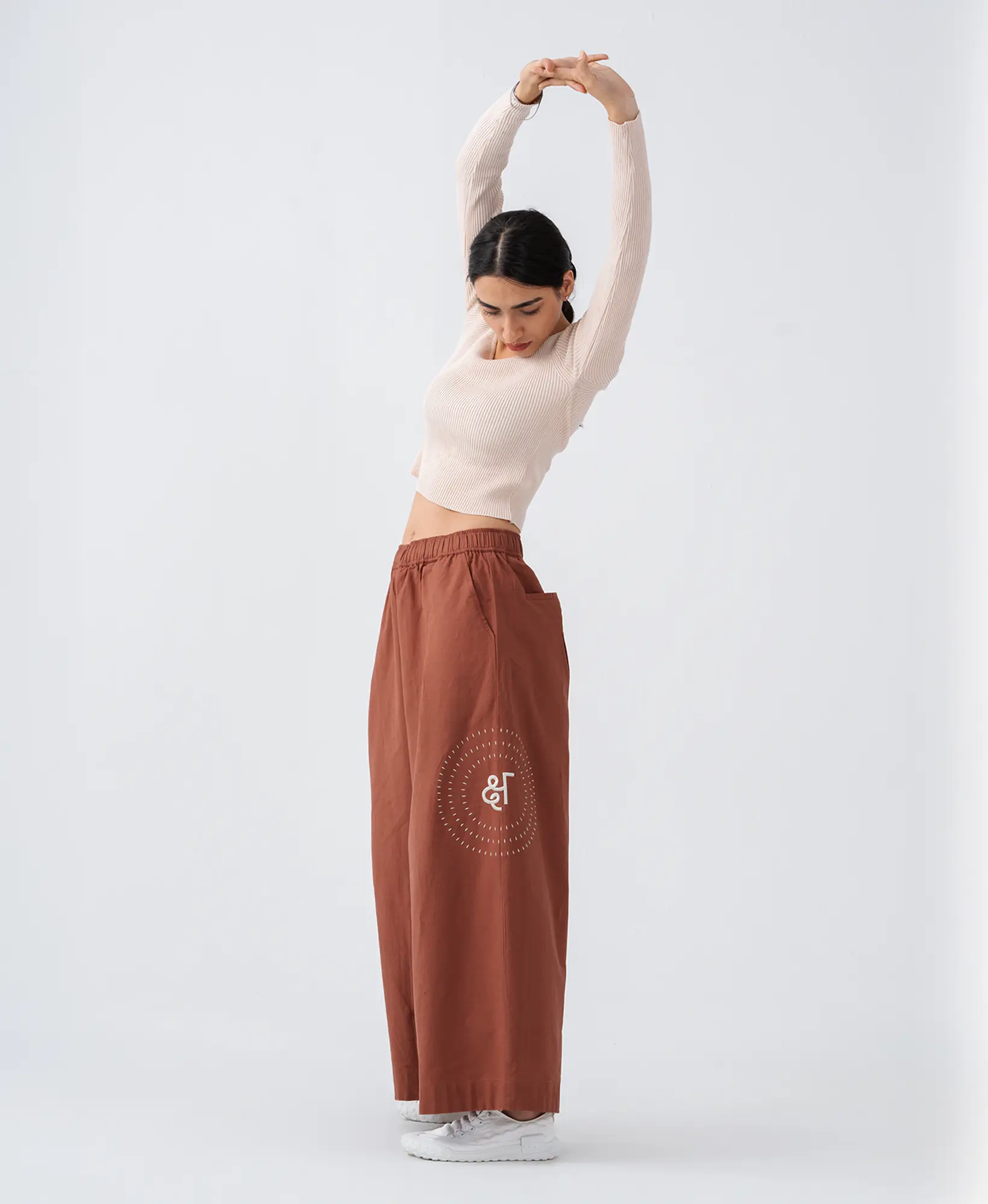 In:Between Pants image 2