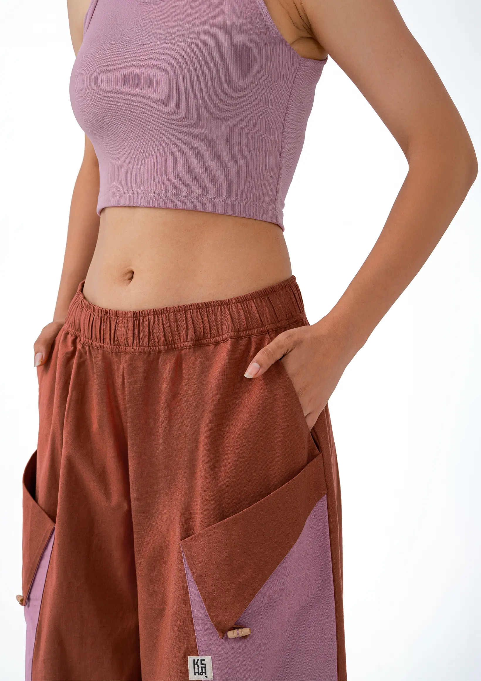Spirit Pants Edit.01 image 2