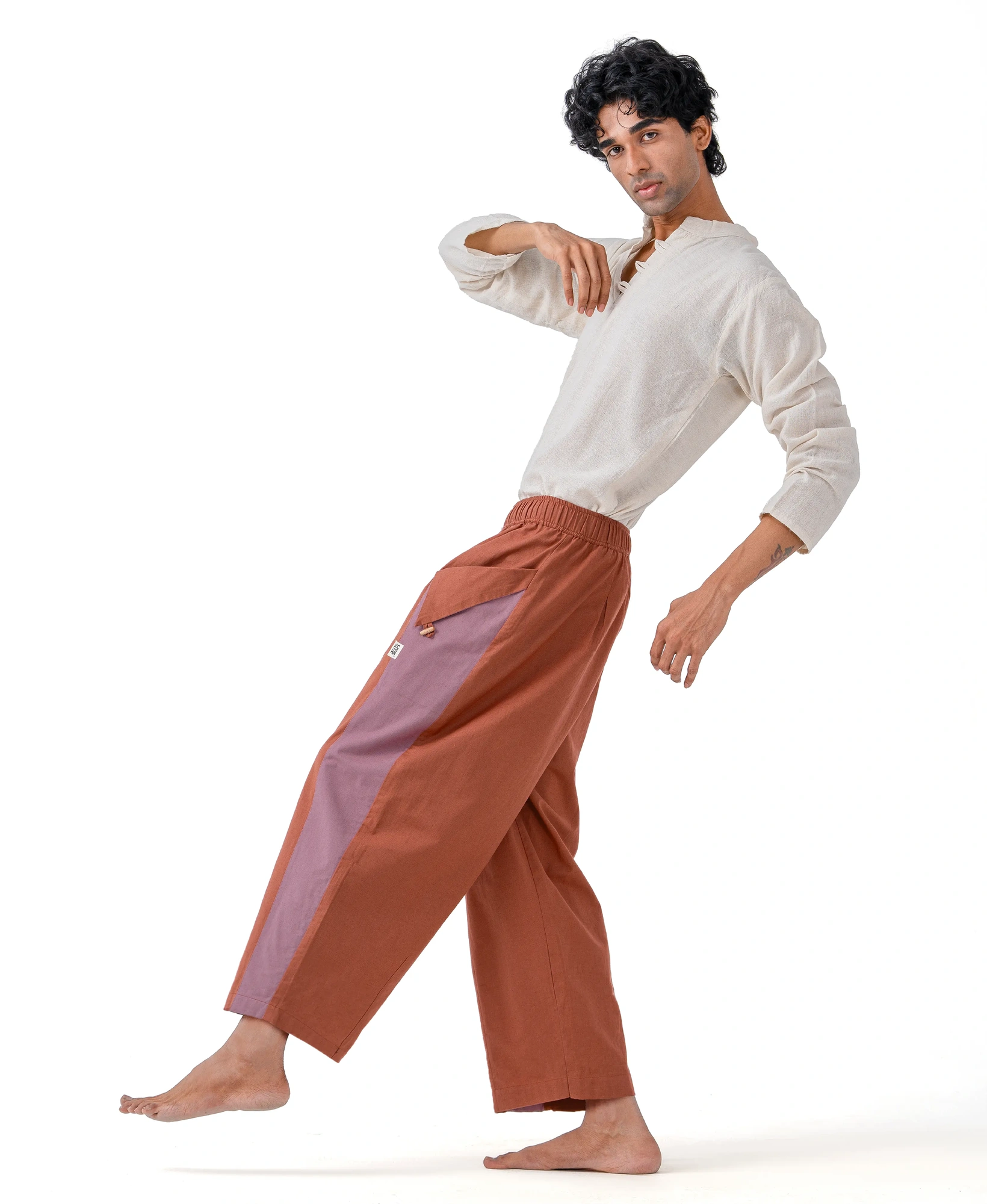 Spirit Pants Edit.01 image 2