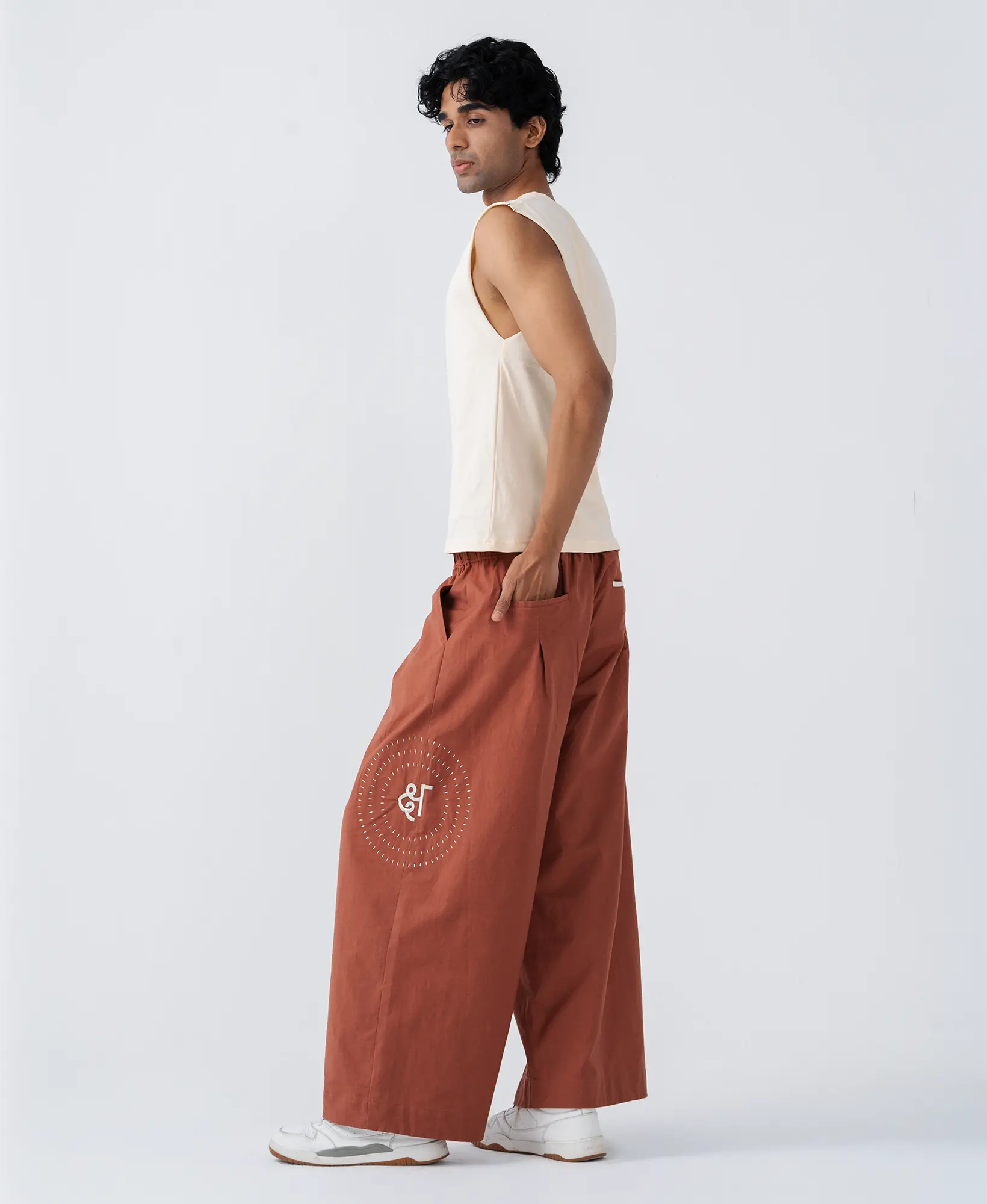 In:Between Pants image 2